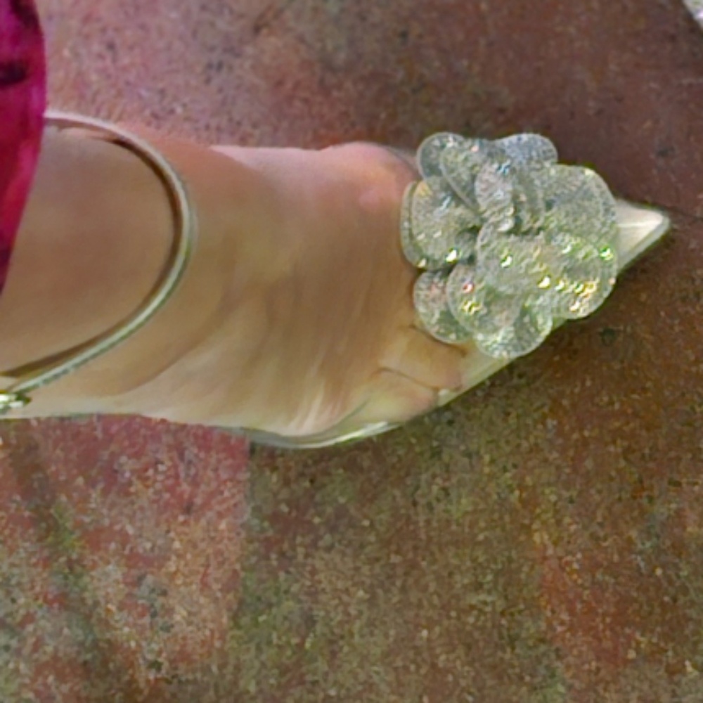 I.N.C. Sheona Silver Heels Sz 8.5 👠 - Picture 11 of 11